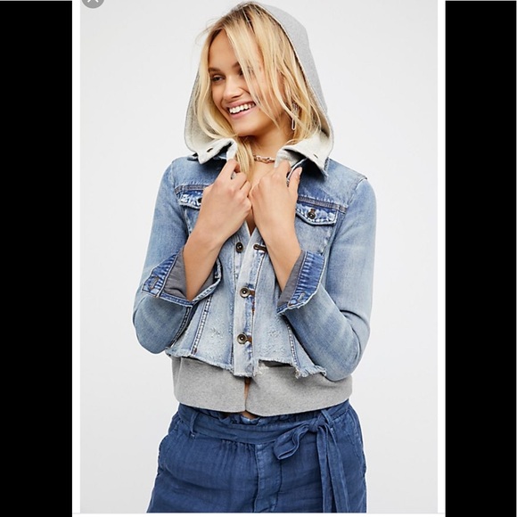 Free people💥denim jacket 💥🎁💕🌺 - Picture 3 of 6